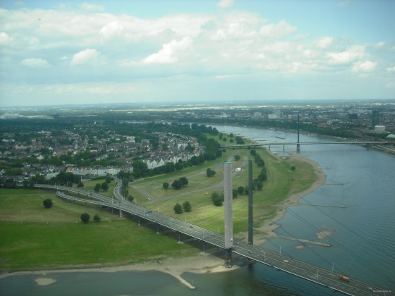 Düsseldorf-Rhein