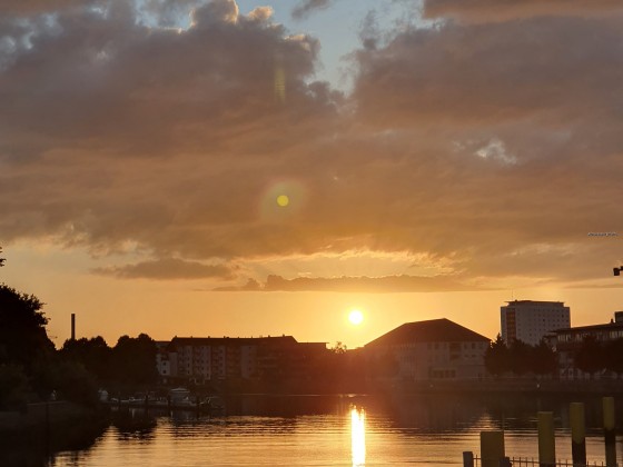 Sonnenuntergang über Bremerhaven